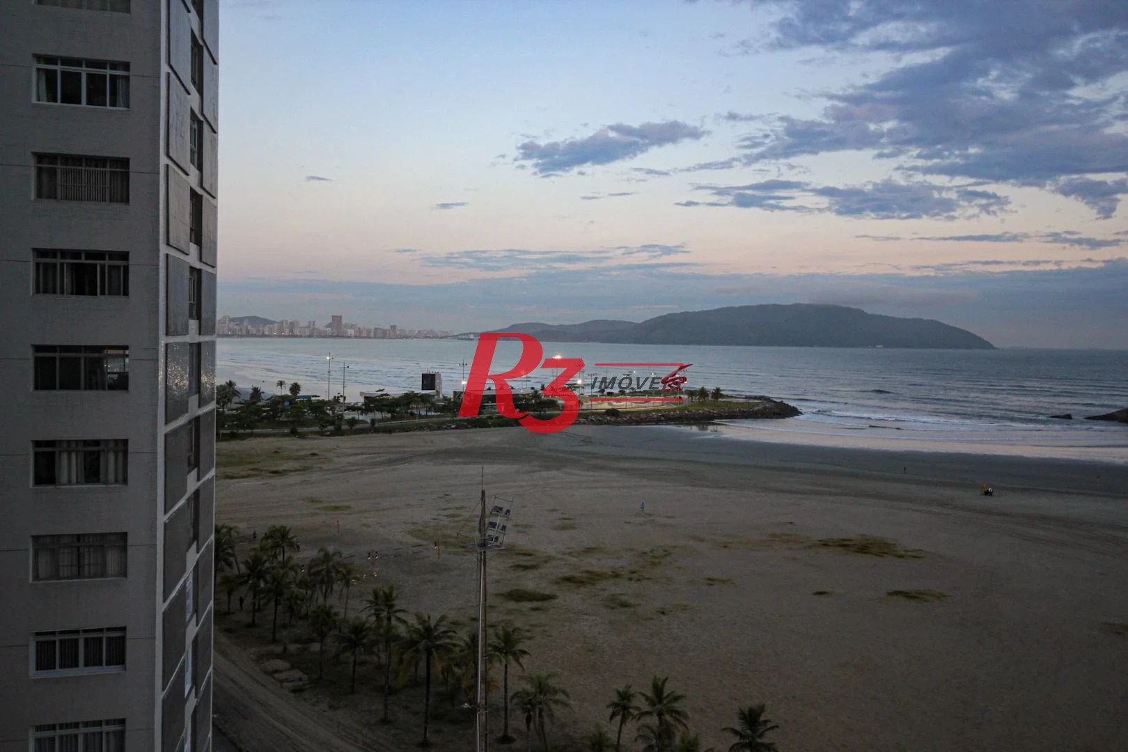 Apartamento com 3 dormitórios à venda, 215 m² por R$ 2.200.000,00 - José Menino - Santos/SP