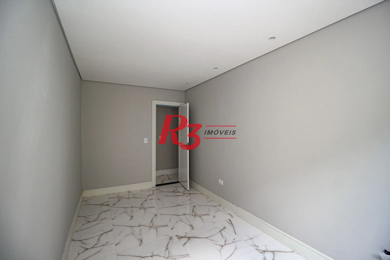 Casa à venda, 150 m² por R$ 990.000,00 - Marapé - Santos/SP