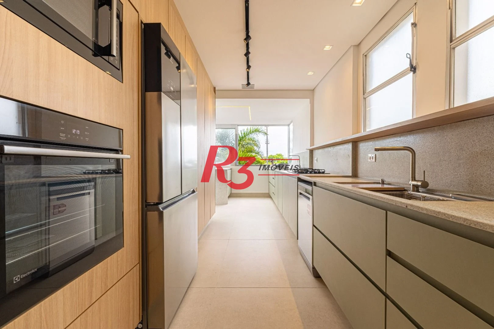 Apartamento à venda, 160 m² por R$ 2.450.000,00 - Gonzaga - Santos/SP