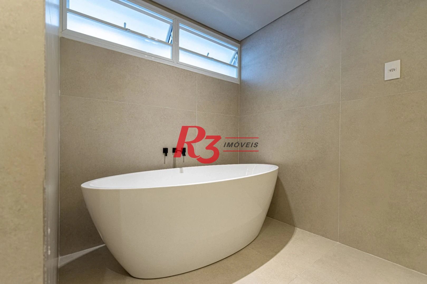 Apartamento à venda, 160 m² por R$ 2.450.000,00 - Gonzaga - Santos/SP