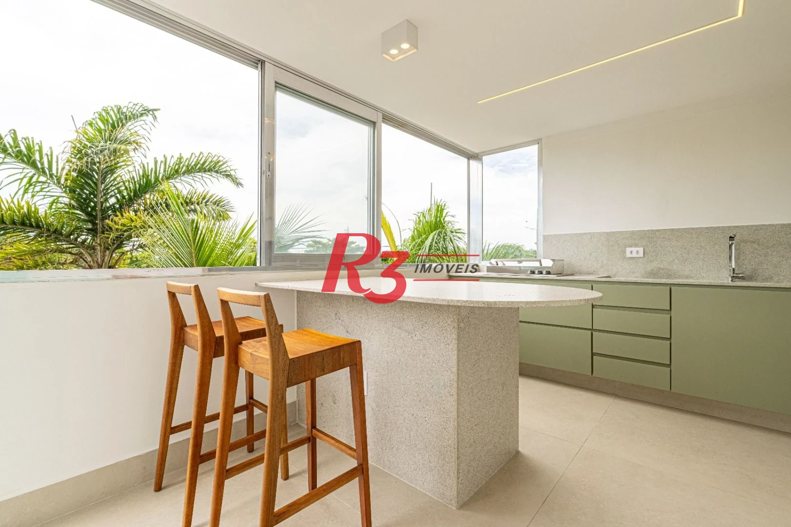 Apartamento à venda, 160 m² por R$ 2.450.000,00 - Gonzaga - Santos/SP