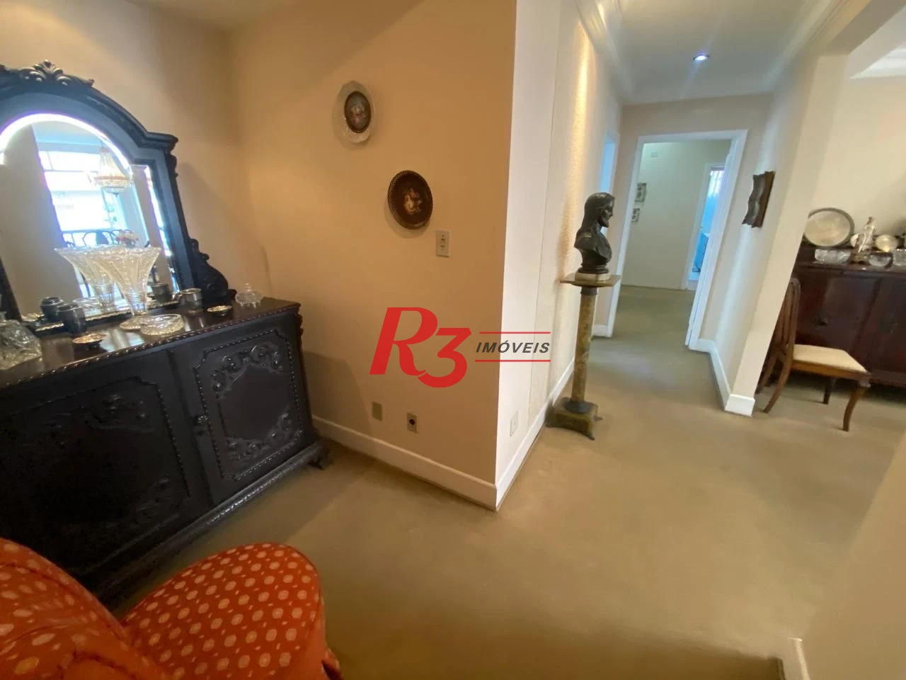 Apartamento com 4 dormitórios à venda, 193 m² por R$ 1.290.000,00 - Embaré - Santos/SP