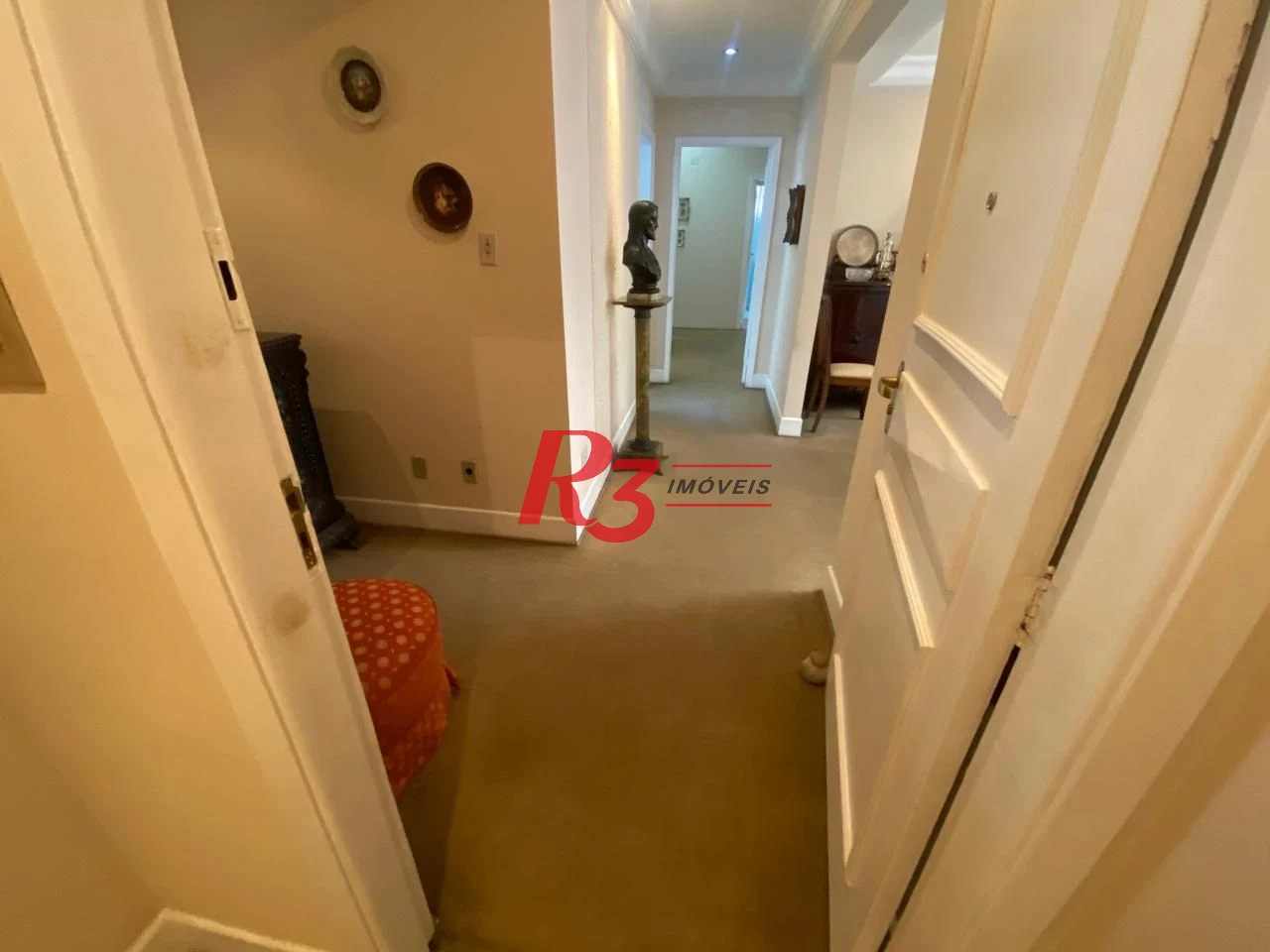 Apartamento com 4 dormitórios à venda, 193 m² por R$ 1.290.000,00 - Embaré - Santos/SP