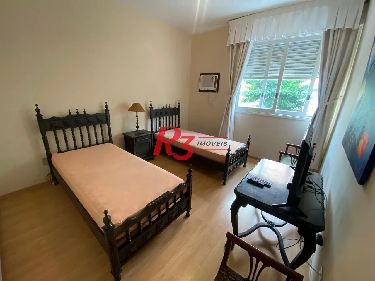 Apartamento com 4 dormitórios à venda, 193 m² por R$ 1.290.000,00 - Embaré - Santos/SP