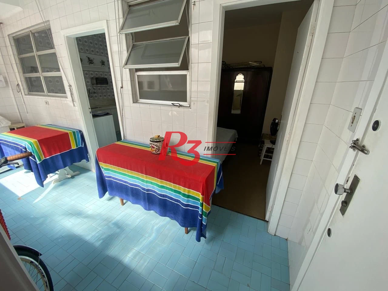 Apartamento com 4 dormitórios à venda, 193 m² por R$ 1.290.000,00 - Embaré - Santos/SP