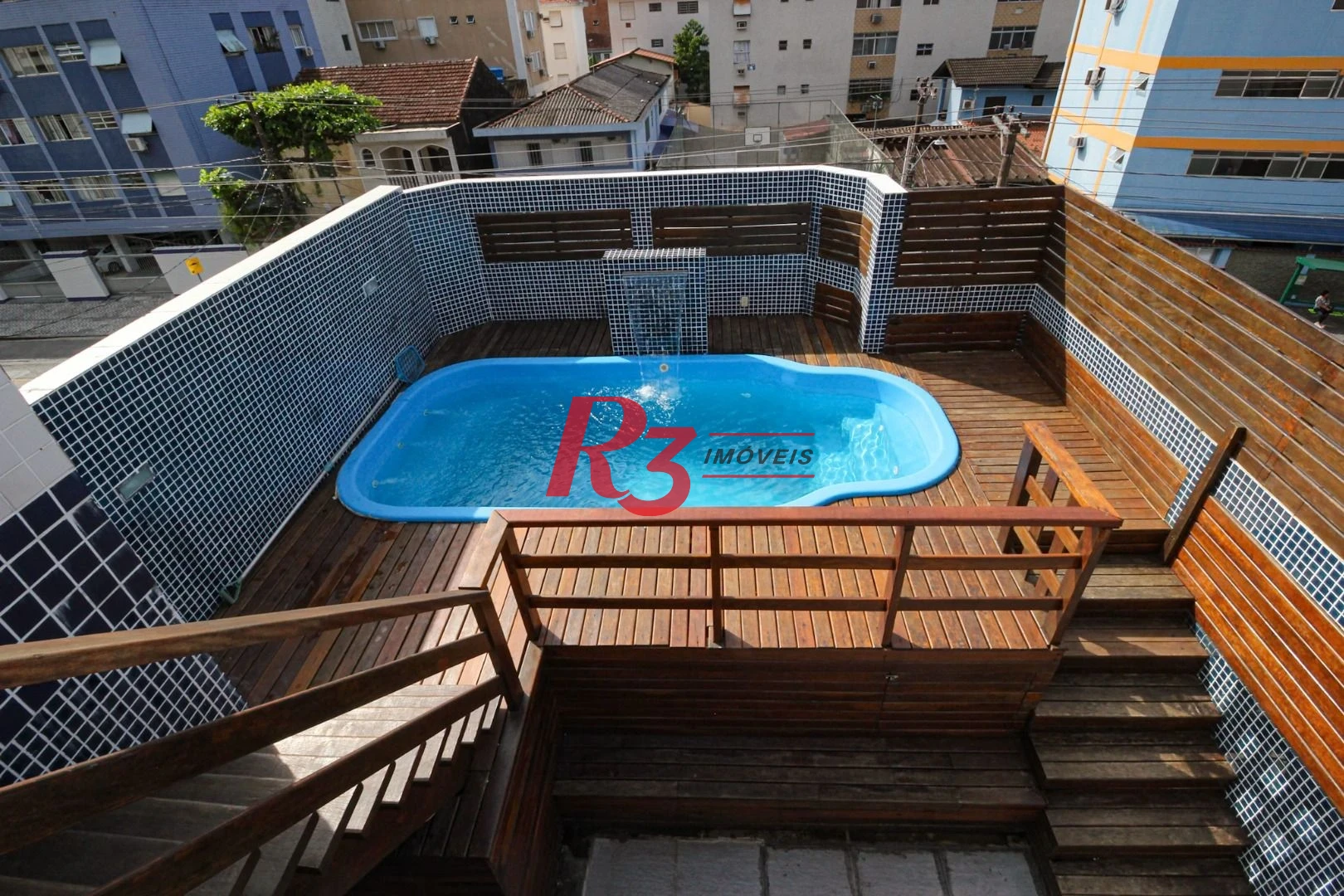 Casa com 5 dormitórios à venda, 367 m² por R$ 1.600.000,00 - Marapé - Santos/SP