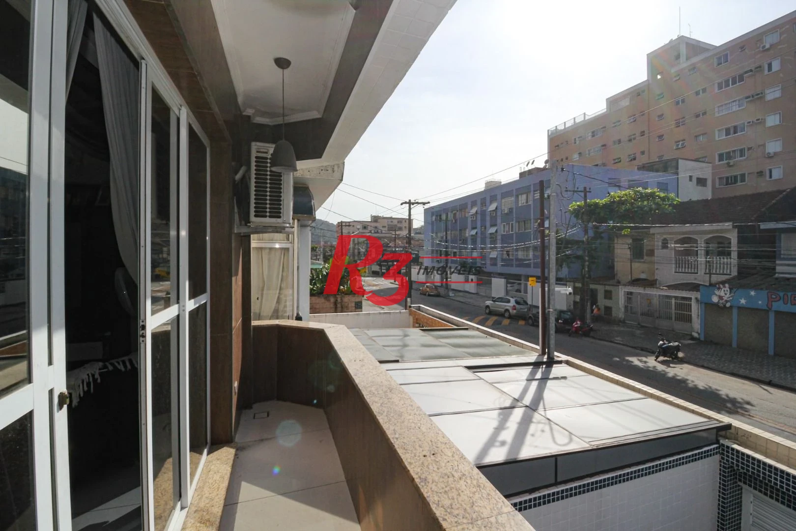 Casa com 5 dormitórios à venda, 367 m² por R$ 1.600.000,00 - Marapé - Santos/SP