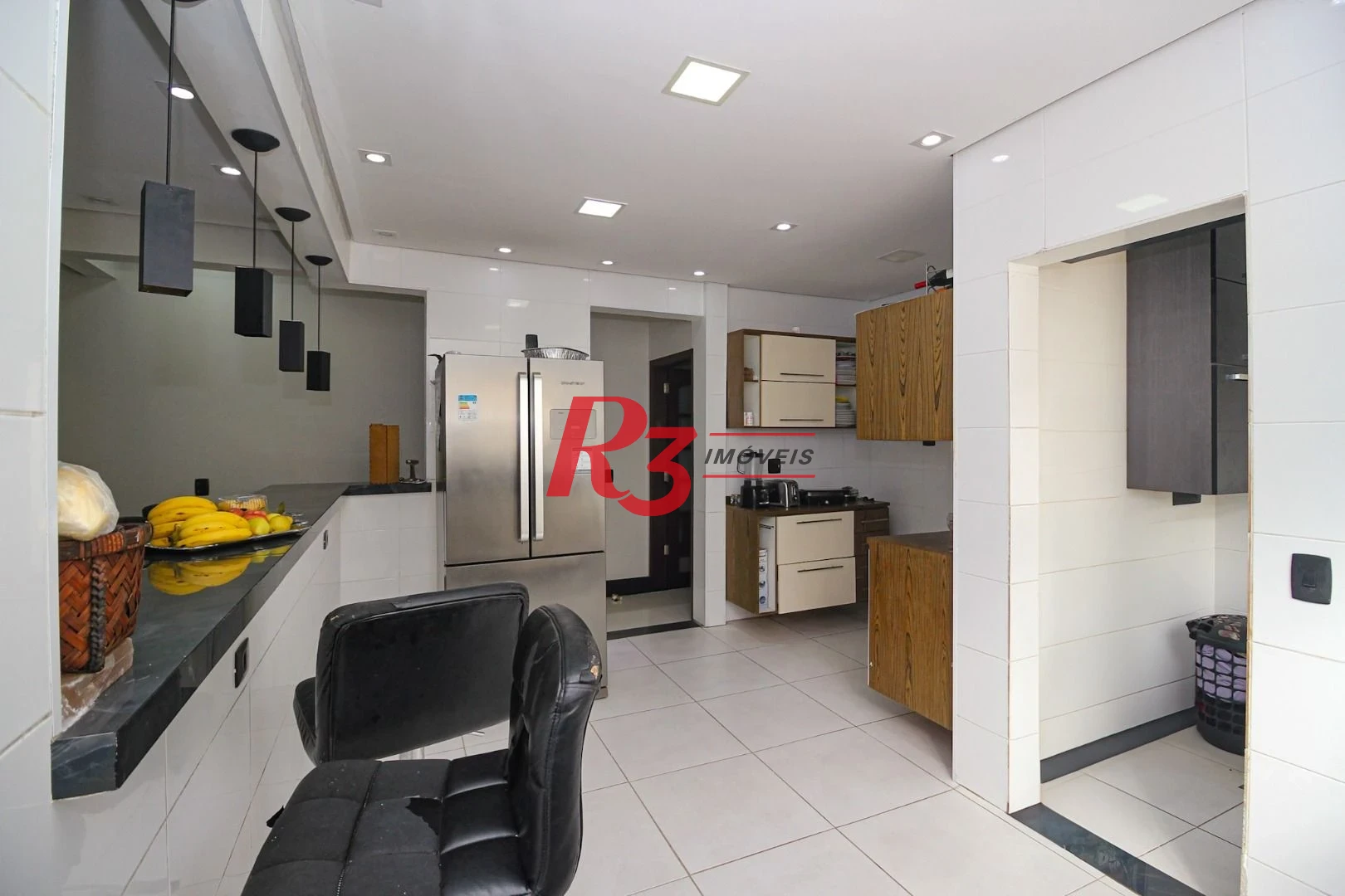 Casa com 5 dormitórios à venda, 367 m² por R$ 1.600.000,00 - Marapé - Santos/SP