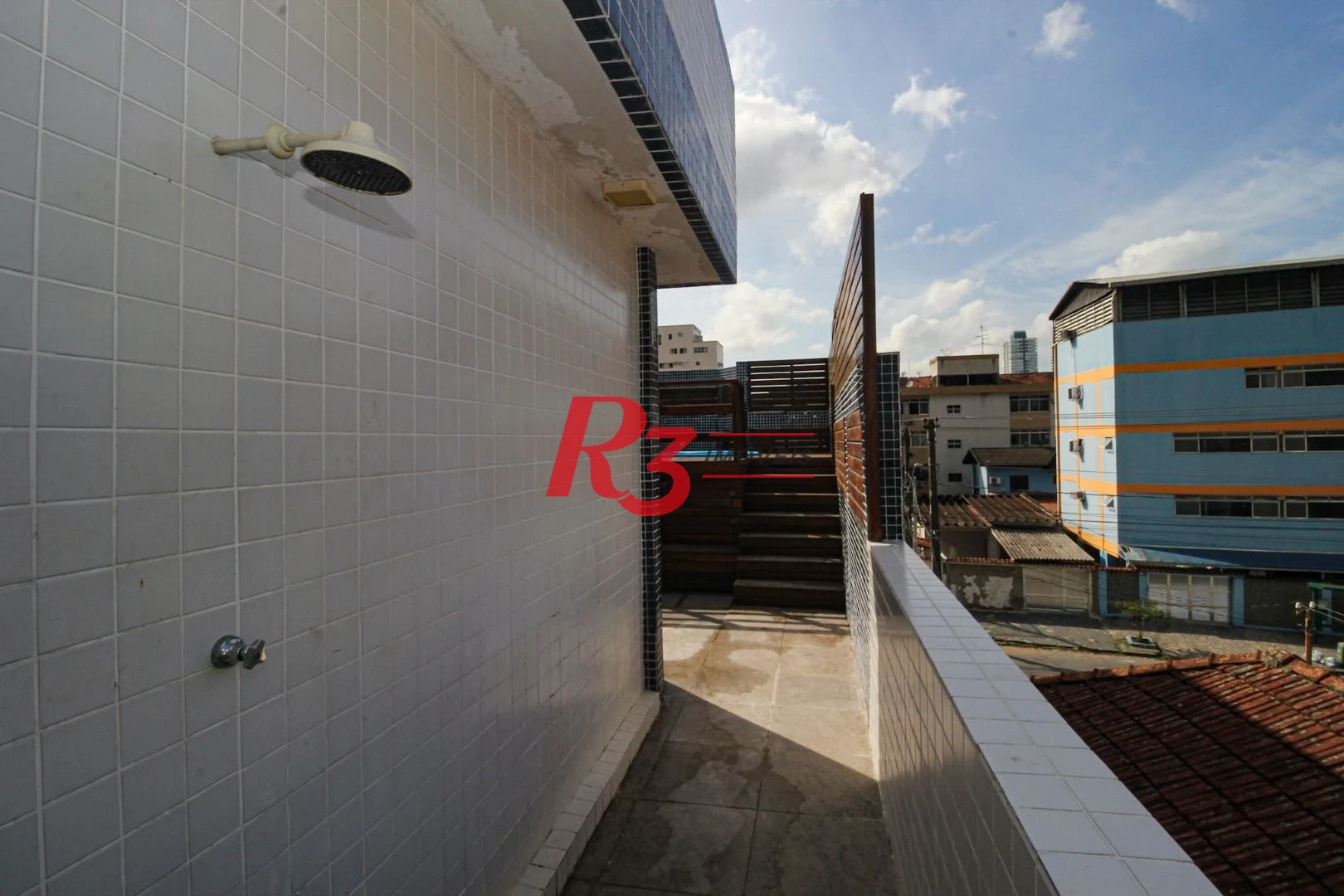 Casa com 5 dormitórios à venda, 367 m² por R$ 1.600.000,00 - Marapé - Santos/SP