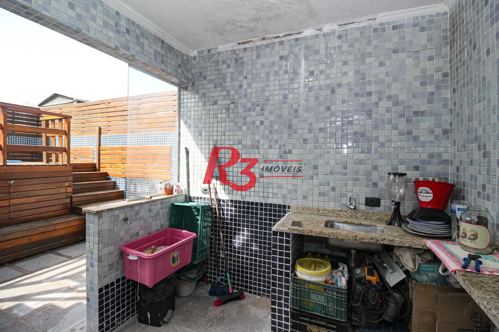 Casa com 5 dormitórios à venda, 367 m² por R$ 1.600.000,00 - Marapé - Santos/SP