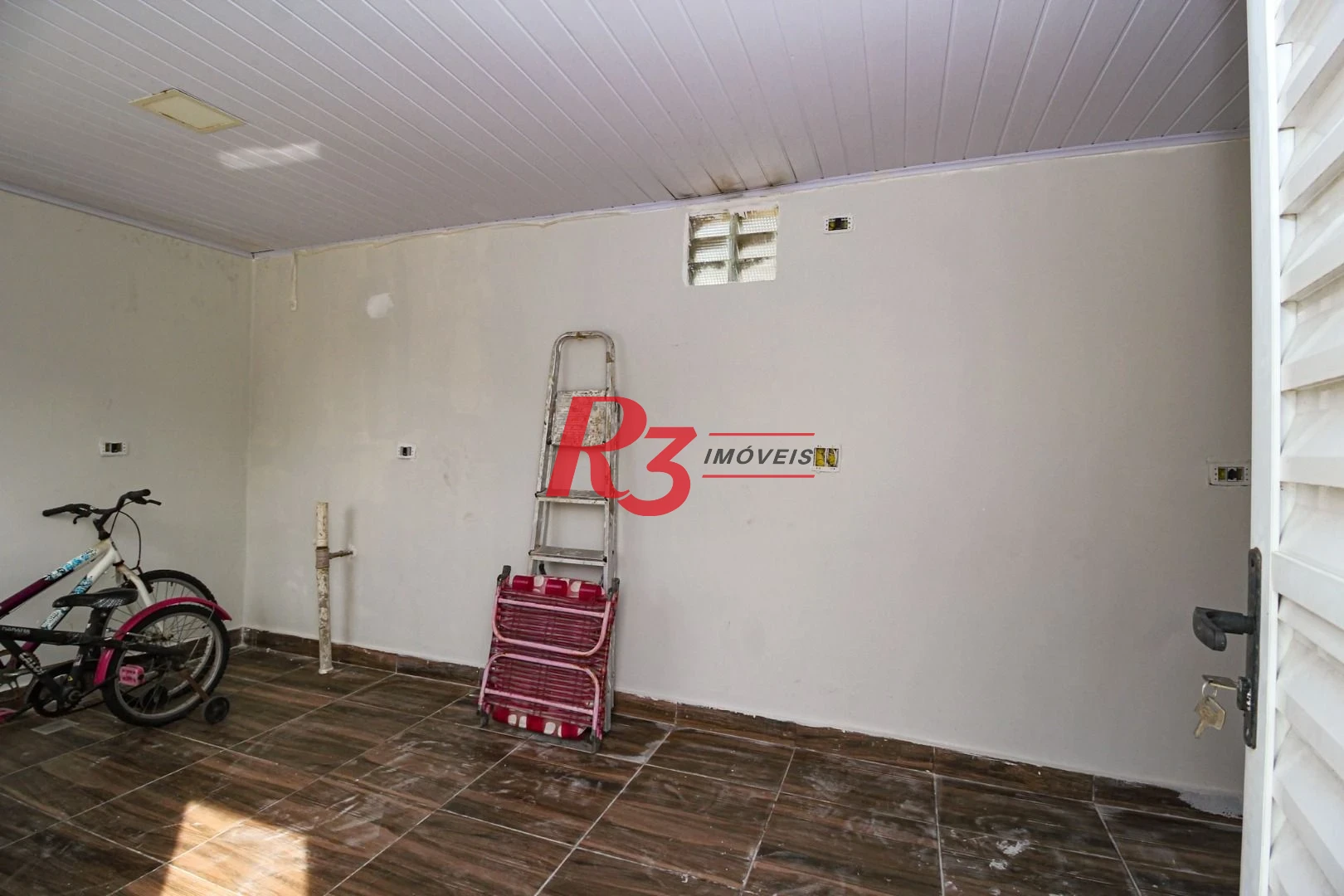 Casa com 5 dormitórios à venda, 367 m² por R$ 1.600.000,00 - Marapé - Santos/SP