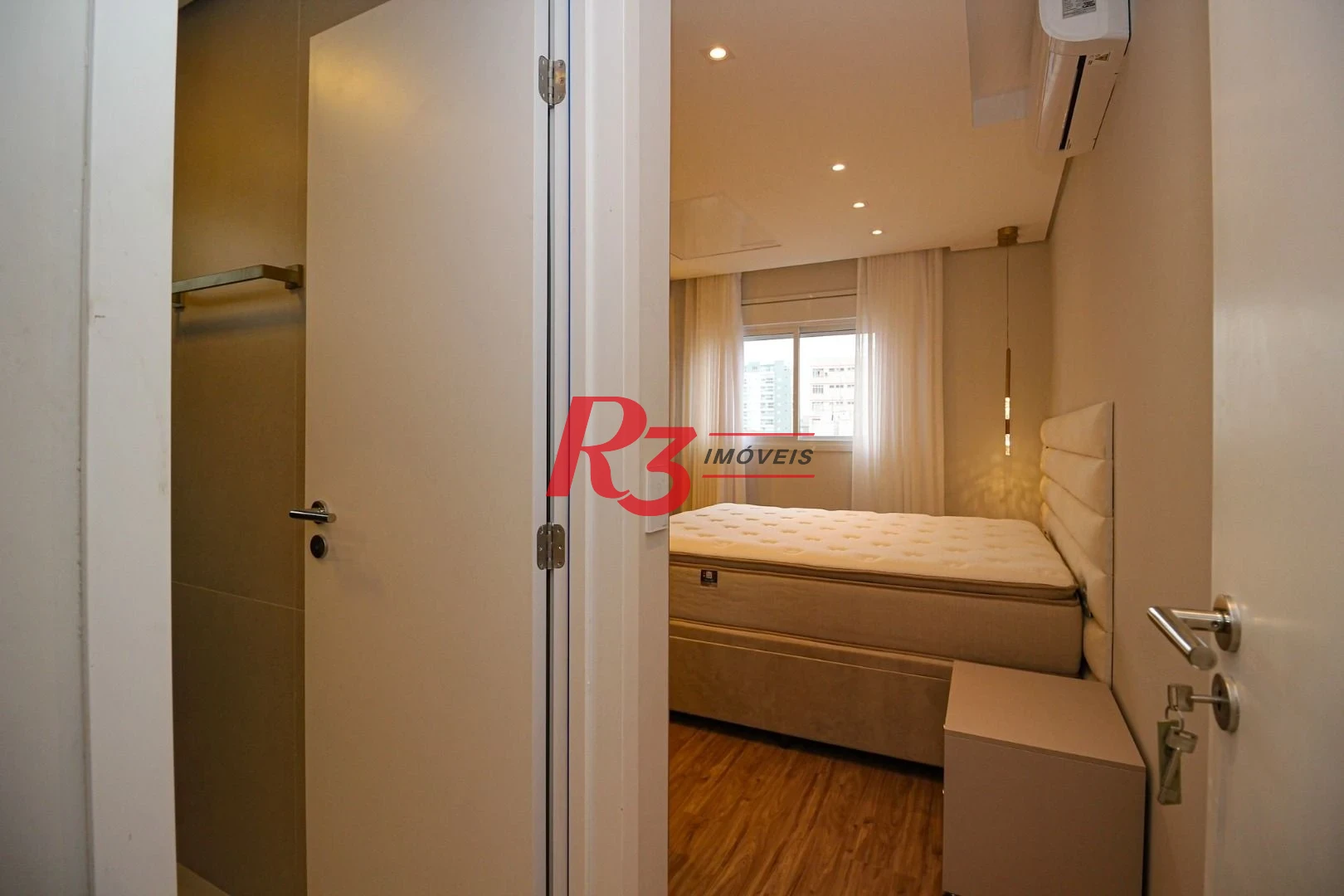 Cobertura com 3 dormitórios à venda, 166 m² por R$ 3.490.000,00 - Embaré - Santos/SP
