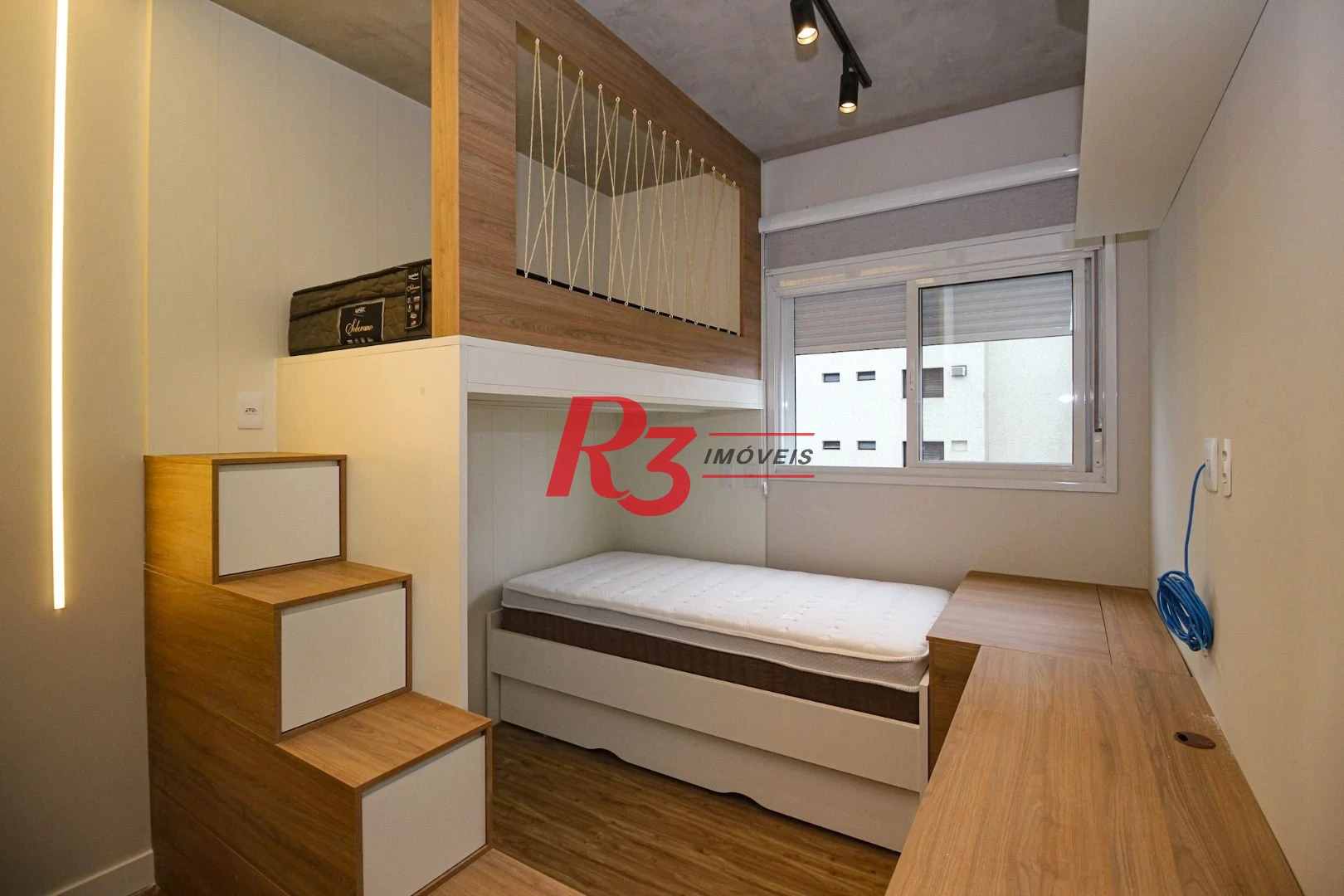 Cobertura com 3 dormitórios à venda, 166 m² por R$ 3.490.000,00 - Embaré - Santos/SP