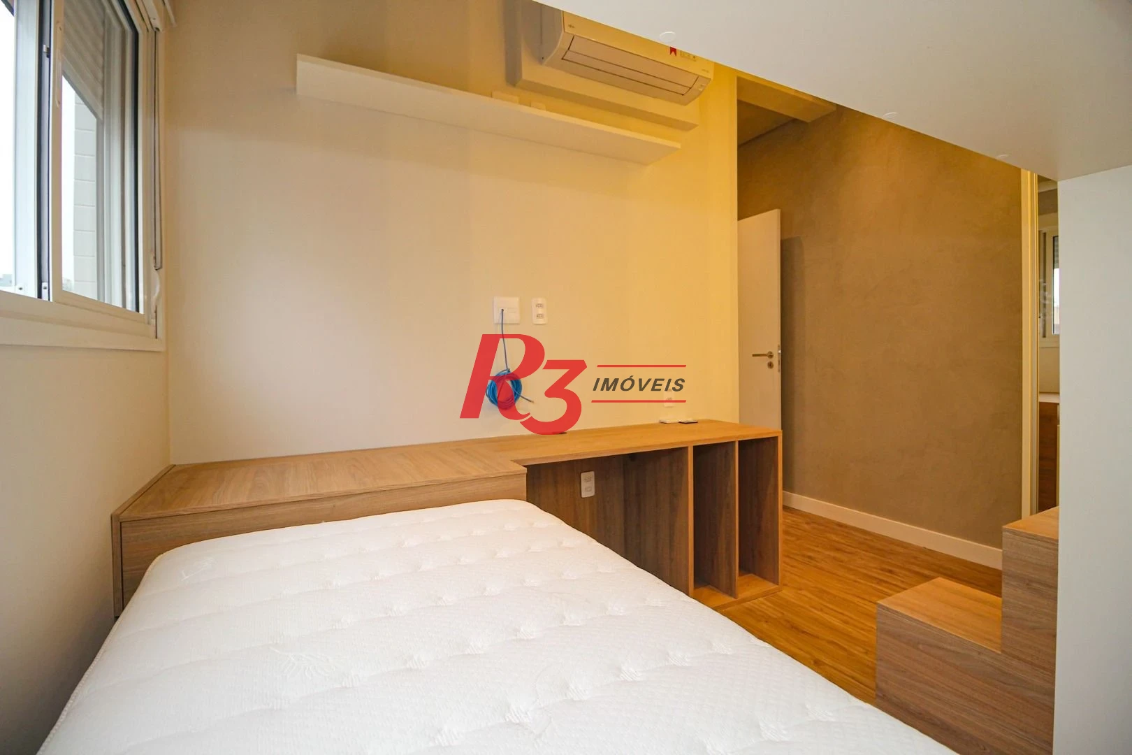 Cobertura com 3 dormitórios à venda, 166 m² por R$ 3.490.000,00 - Embaré - Santos/SP