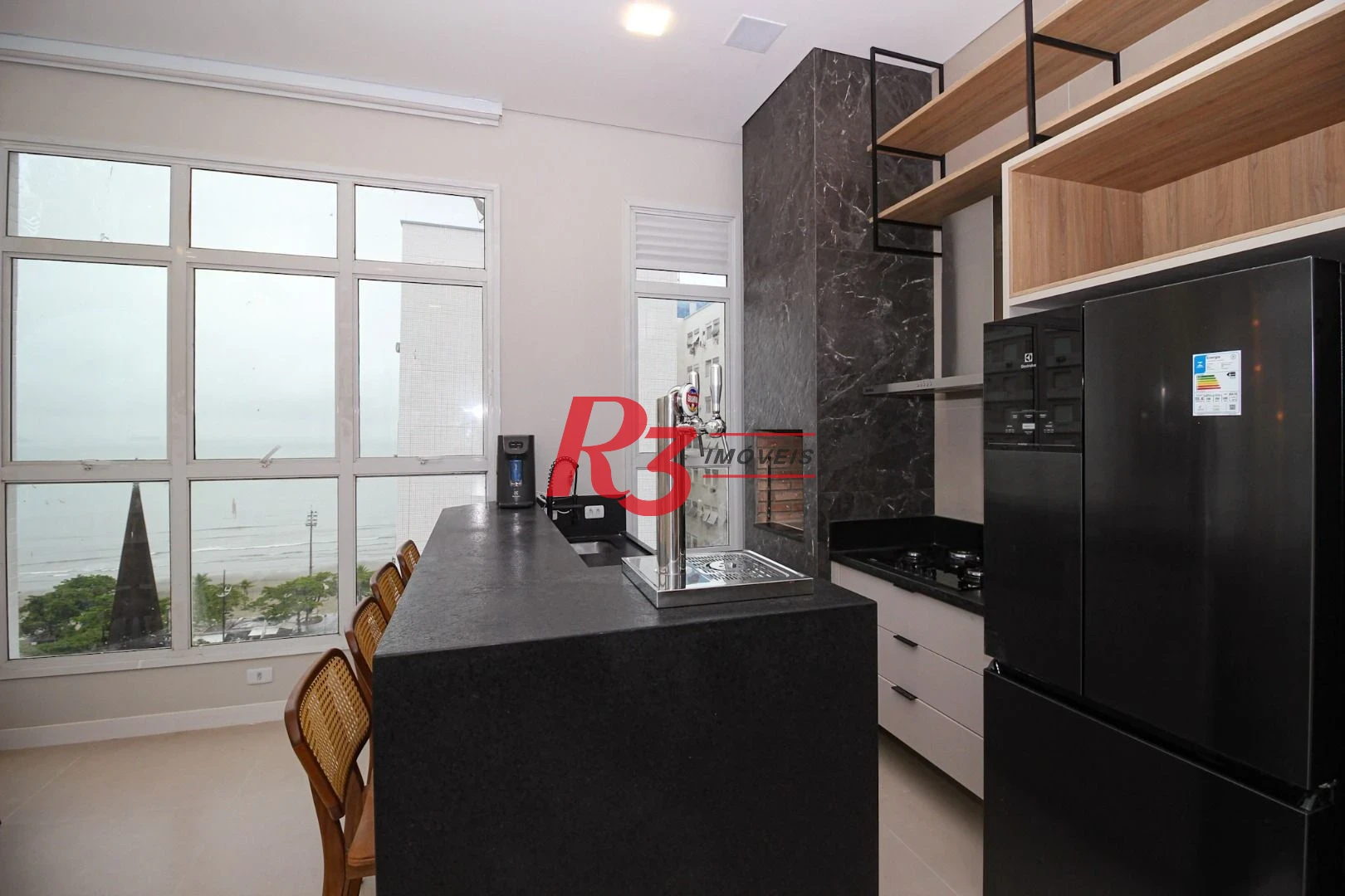 Cobertura com 3 dormitórios à venda, 166 m² por R$ 3.490.000,00 - Embaré - Santos/SP