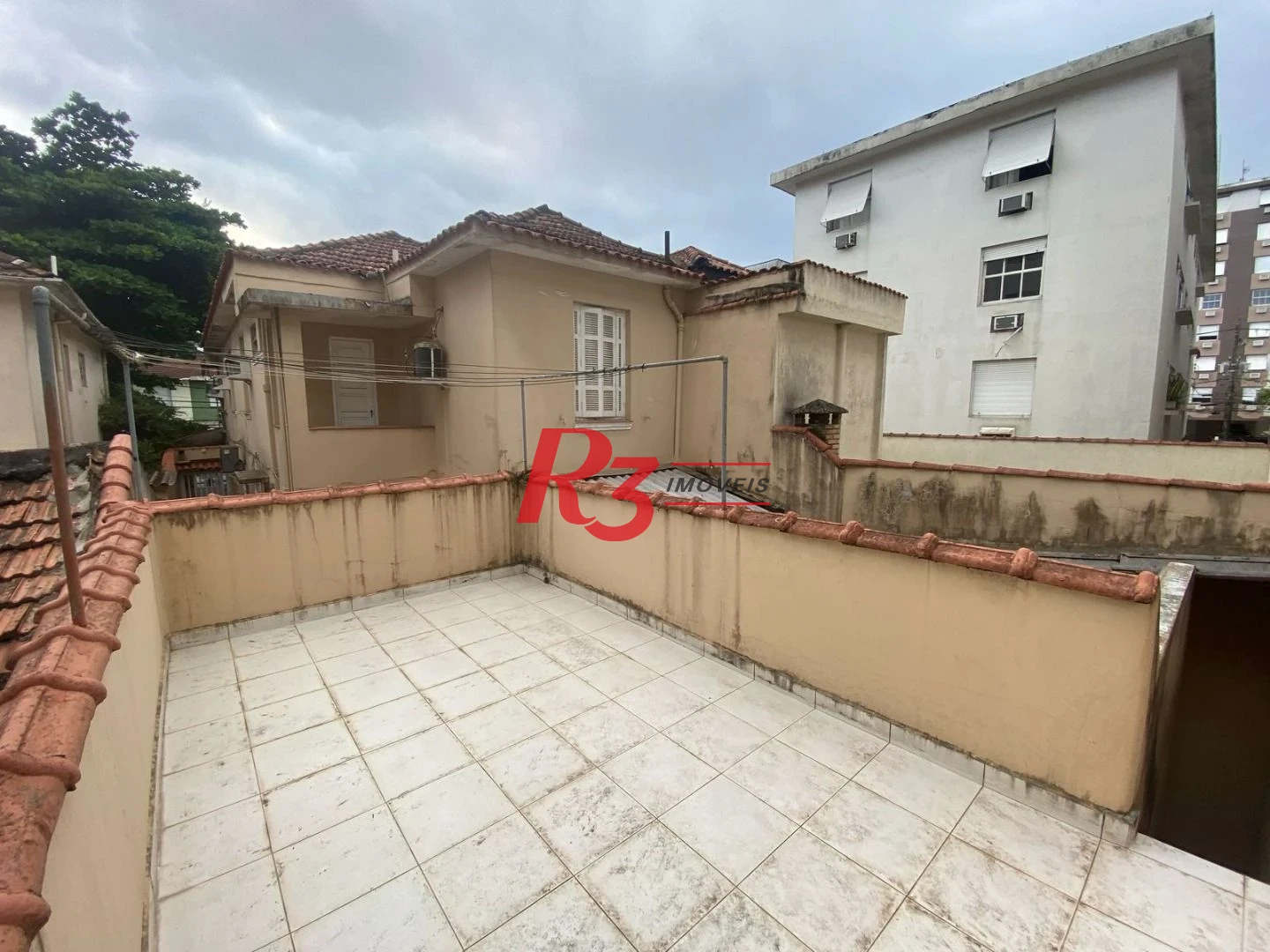 Sobrado à venda, 249 m² por R$ 1.600.000,00 - Boqueirão - Santos/SP
