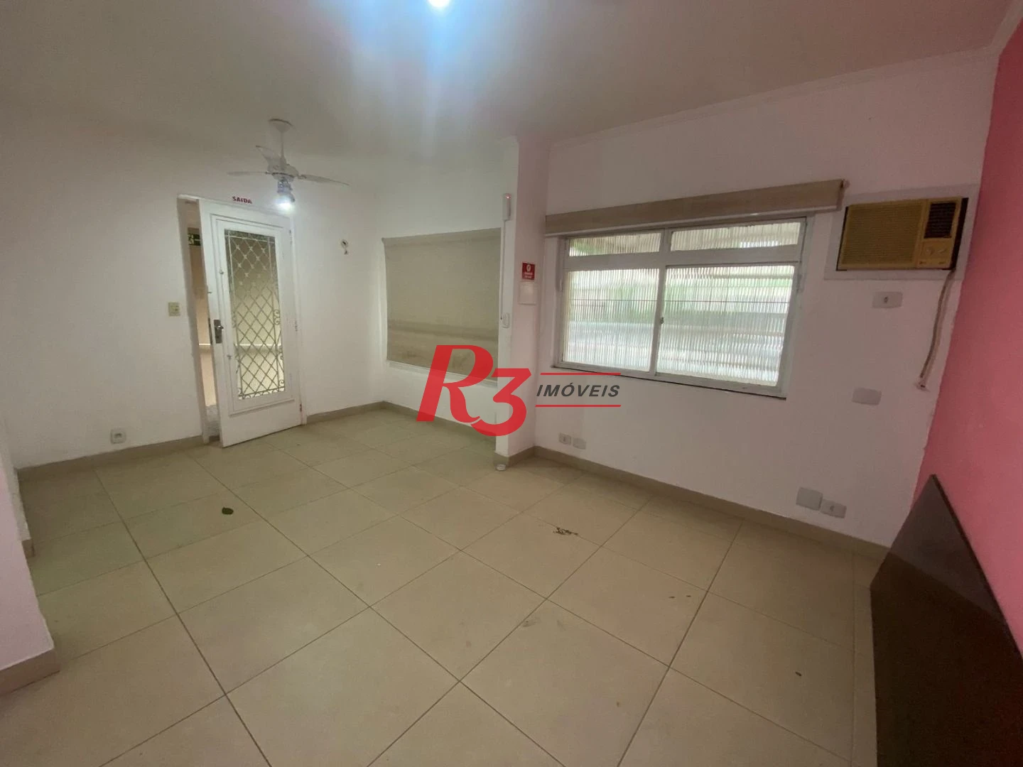 Sobrado à venda, 249 m² por R$ 1.600.000,00 - Boqueirão - Santos/SP