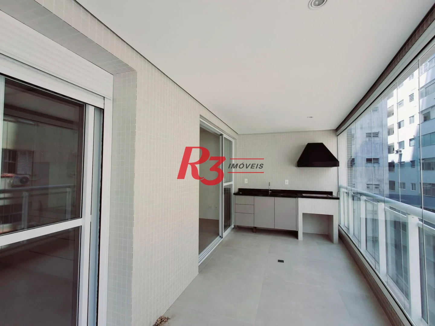 Apartamento com 2 dormitórios para alugar, 94 m² por R$ 8.500,00/mês - Boqueirão - Santos/SP