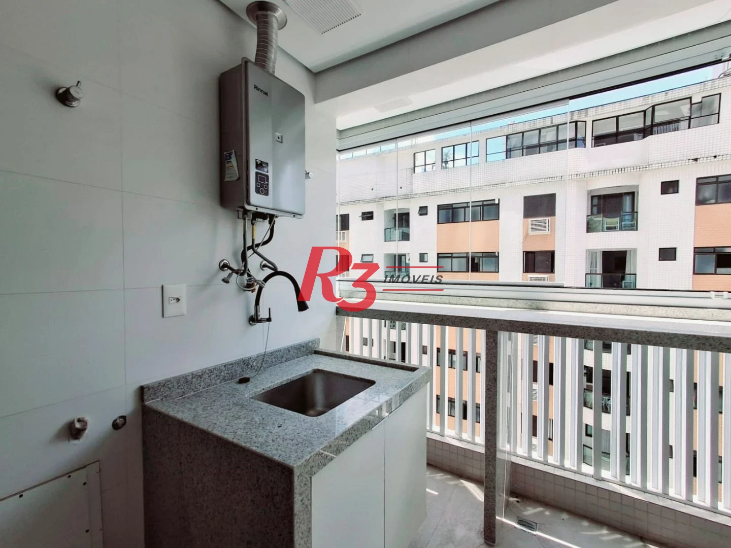 Apartamento com 2 dormitórios para alugar, 94 m² por R$ 8.500,00/mês - Boqueirão - Santos/SP