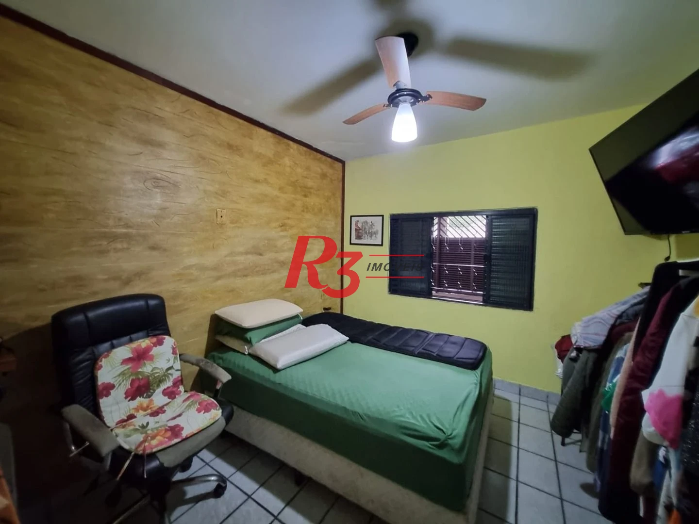 Sobrado com 3 dormitórios à venda, 120 m² por R$ 400.000,00 - Parque Bitaru - São Vicente/SP