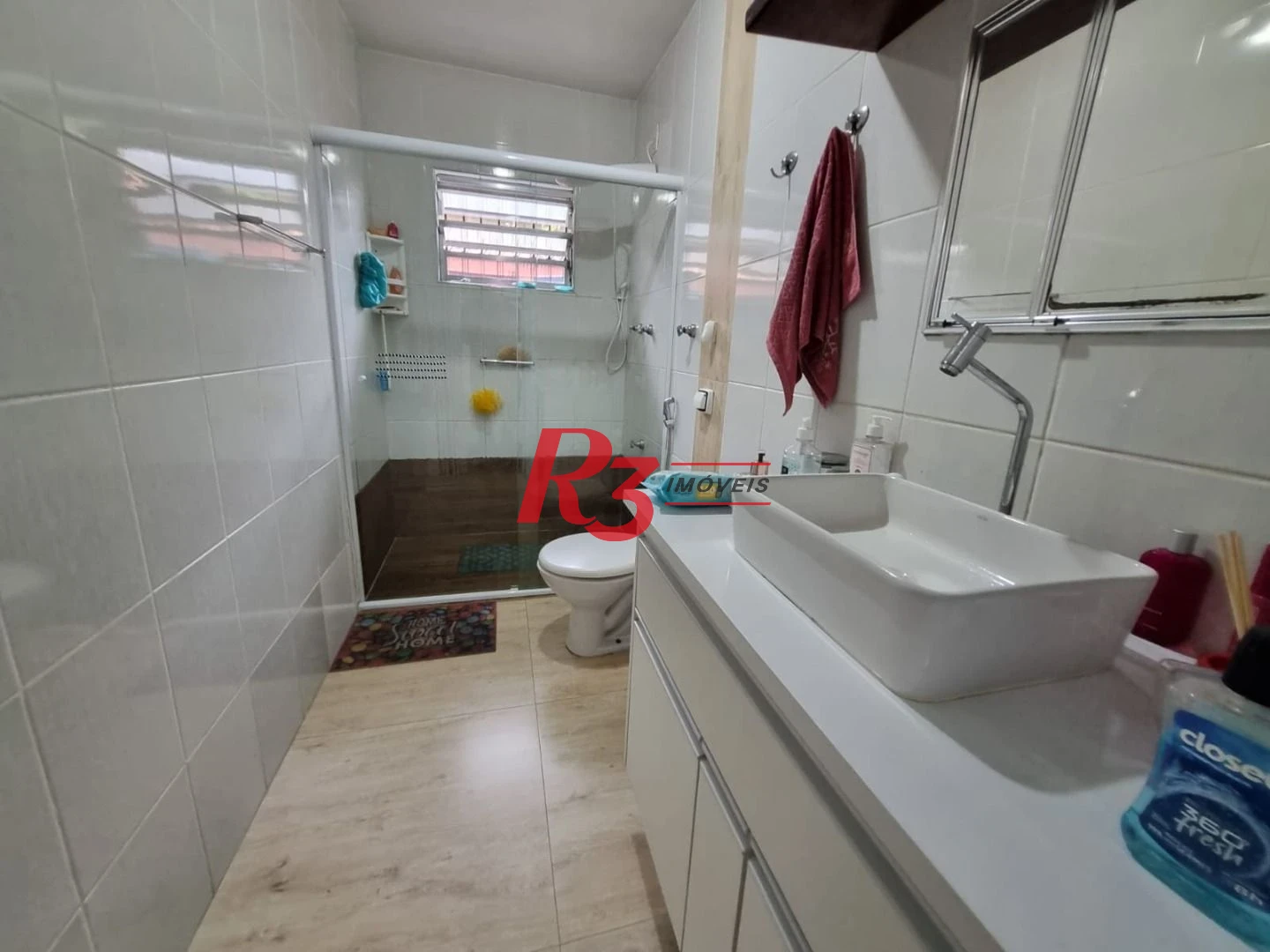 Sobrado com 3 dormitórios à venda, 120 m² por R$ 400.000,00 - Parque Bitaru - São Vicente/SP