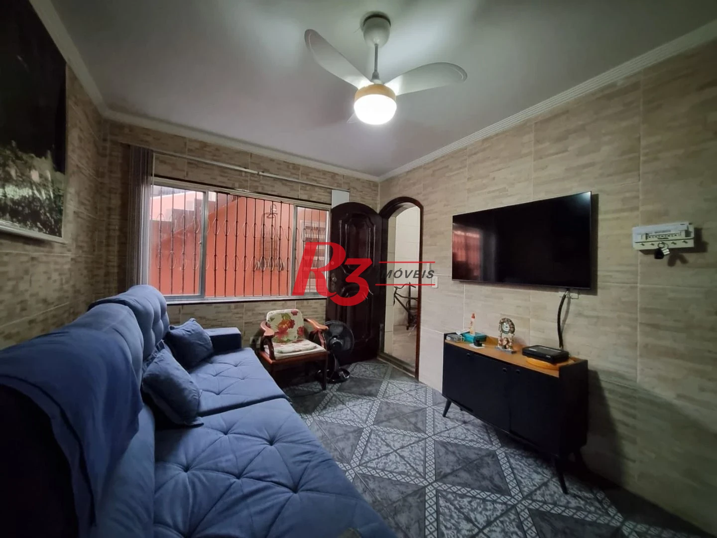 Sobrado com 3 dormitórios à venda, 120 m² por R$ 400.000,00 - Parque Bitaru - São Vicente/SP