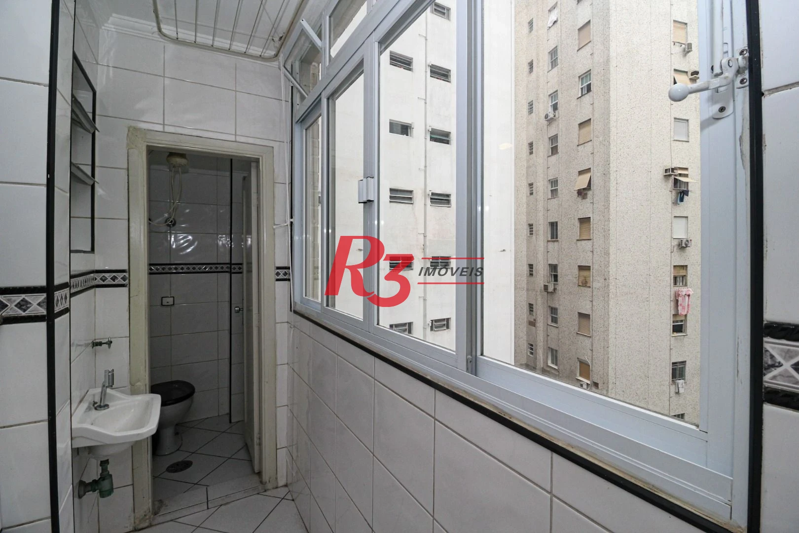 Apartamento para alugar, 168 m² por R$ 6.500,02/mês - Boqueirão - Santos/SP