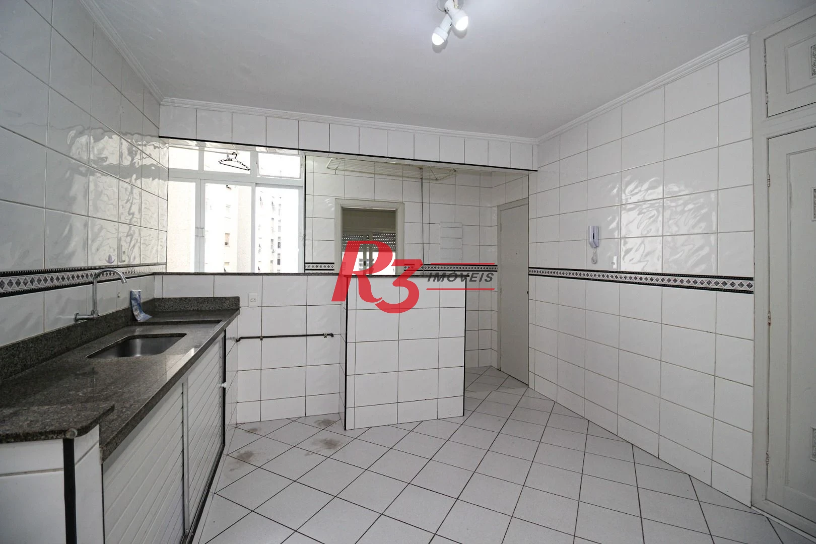 Apartamento para alugar, 168 m² por R$ 6.500,02/mês - Boqueirão - Santos/SP
