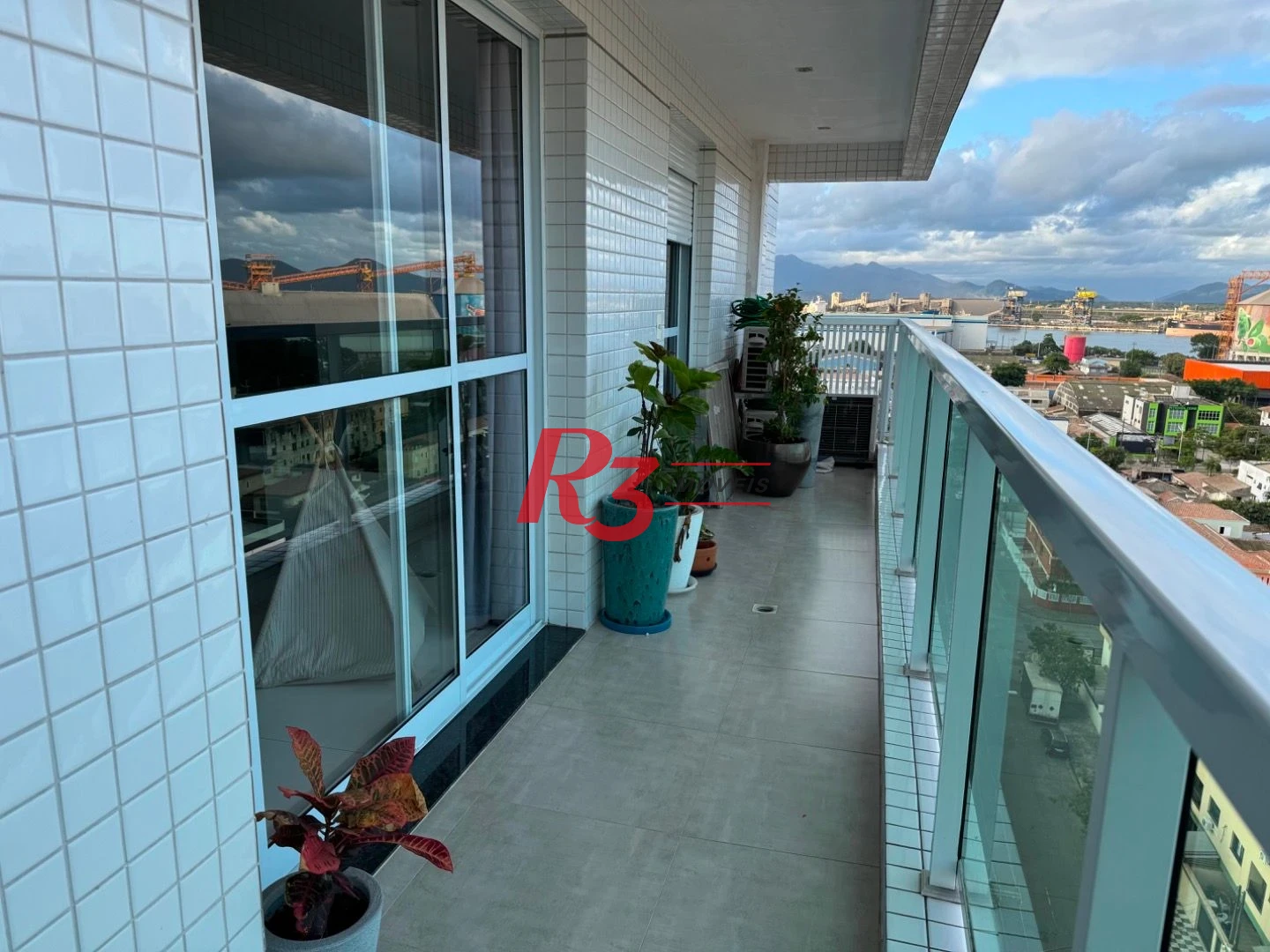 Apartamento à venda, 73 m² por R$ 820.000,00 - Ponta da Praia - Santos/SP
