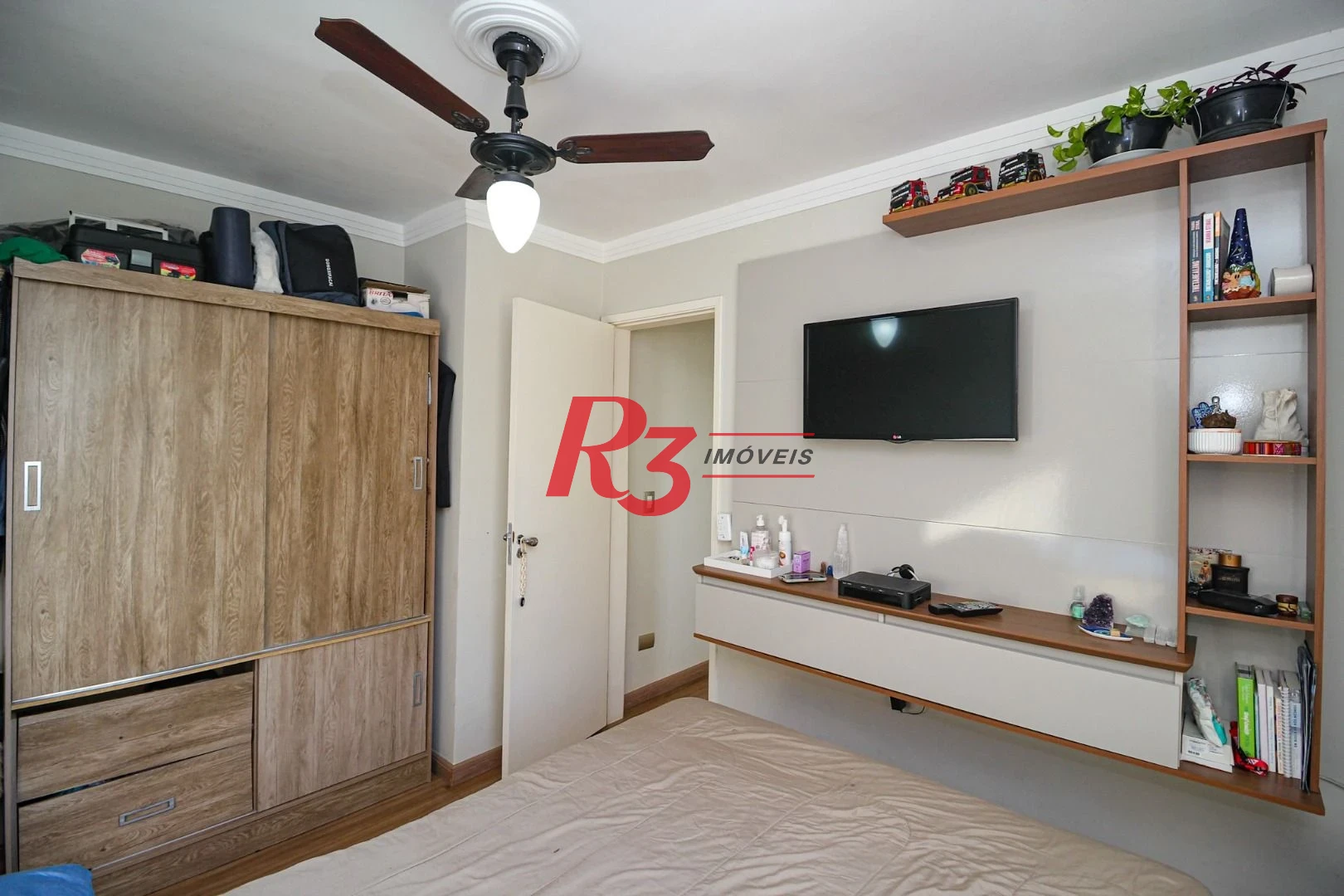 Apartamento com 2 dormitórios à venda, 54 m² por R$ 340.000,00 - Morro Nova Cintra - Santos/SP