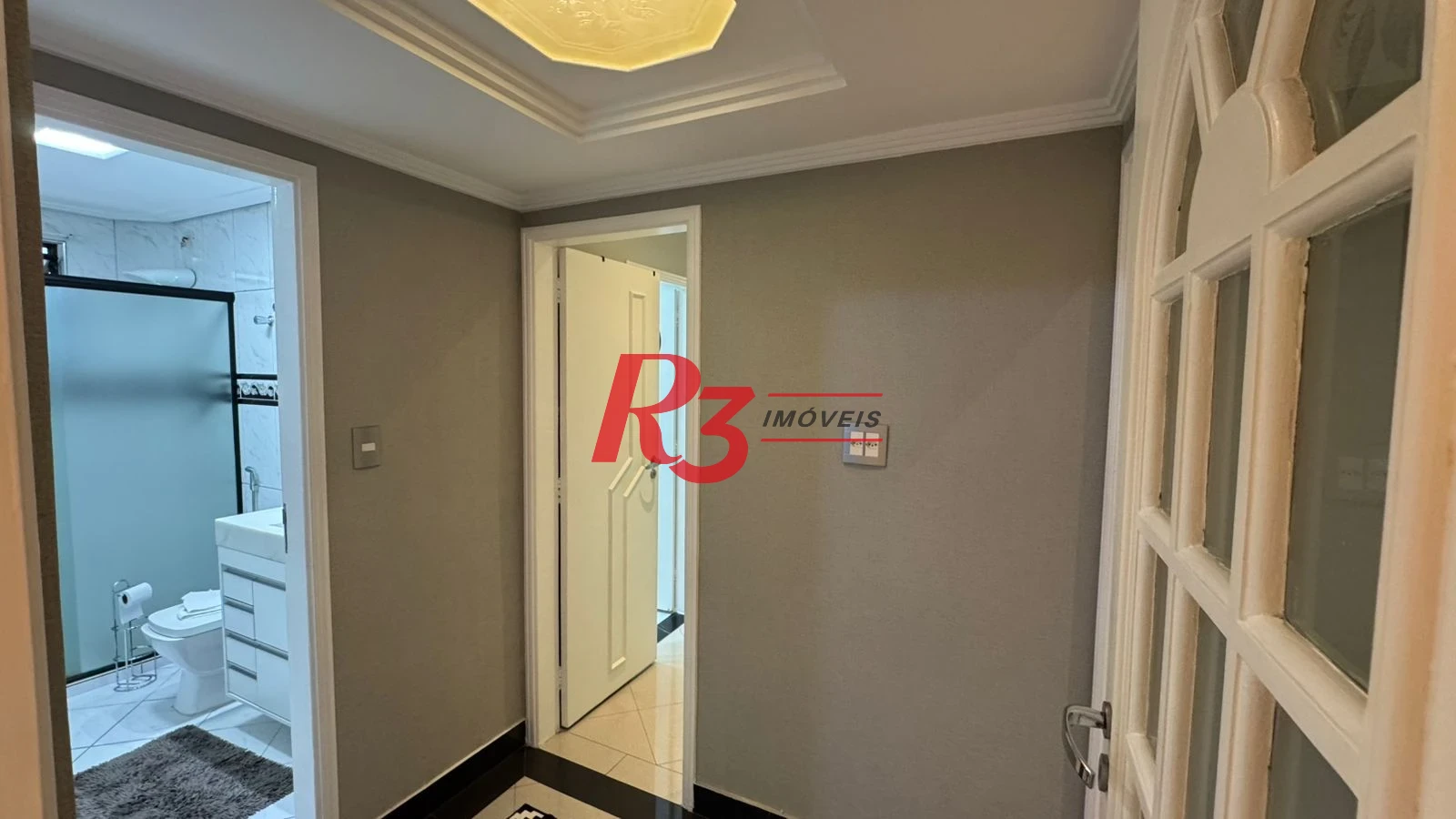 Apartamento com 3 dormitórios à venda, 145 m² por R$ 1.180.000,00 - Pompéia - Santos/SP