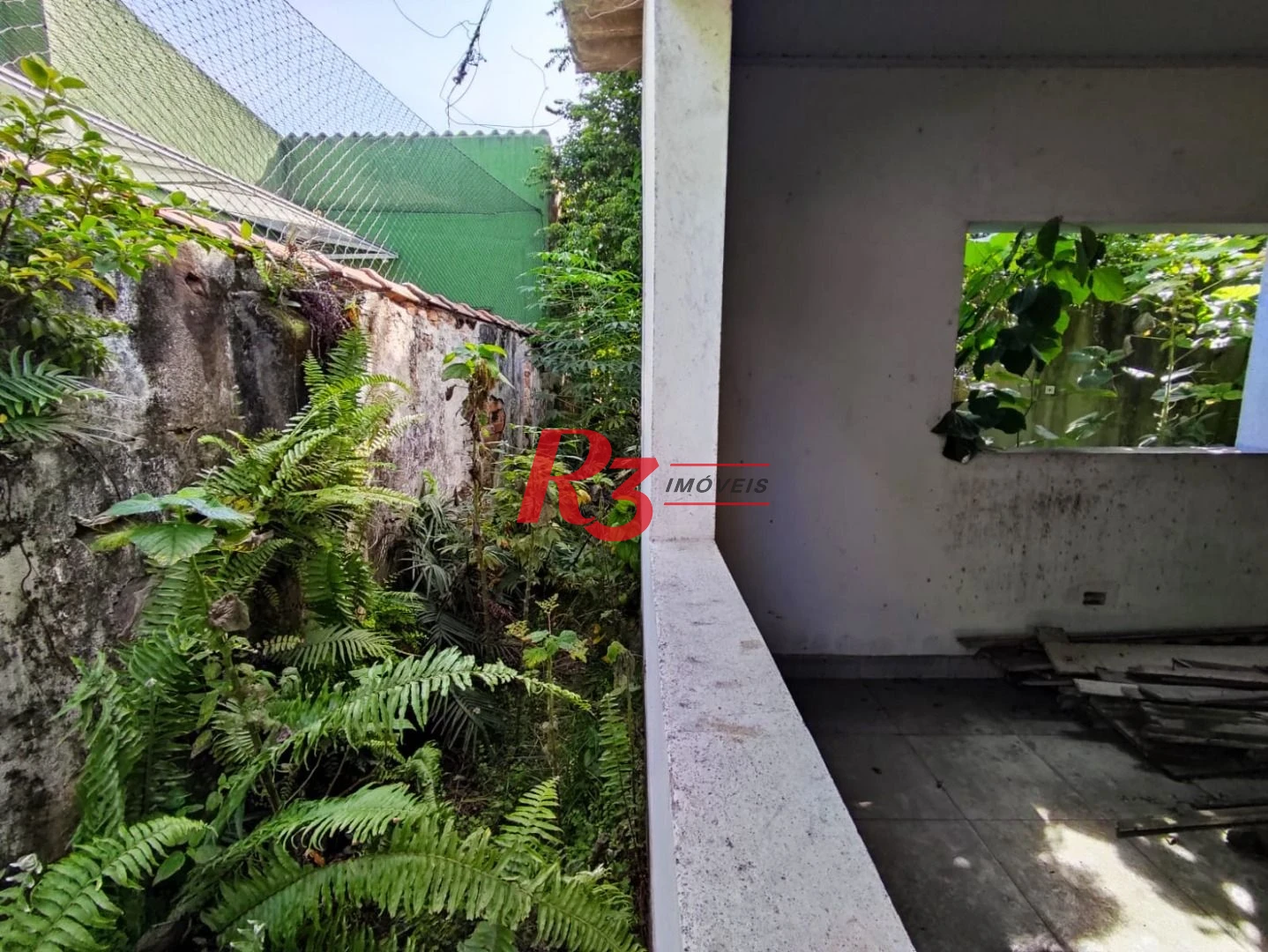 Sobrado para alugar, 206 m² por R$ 5.000,00/mês - Marapé - Santos/SP