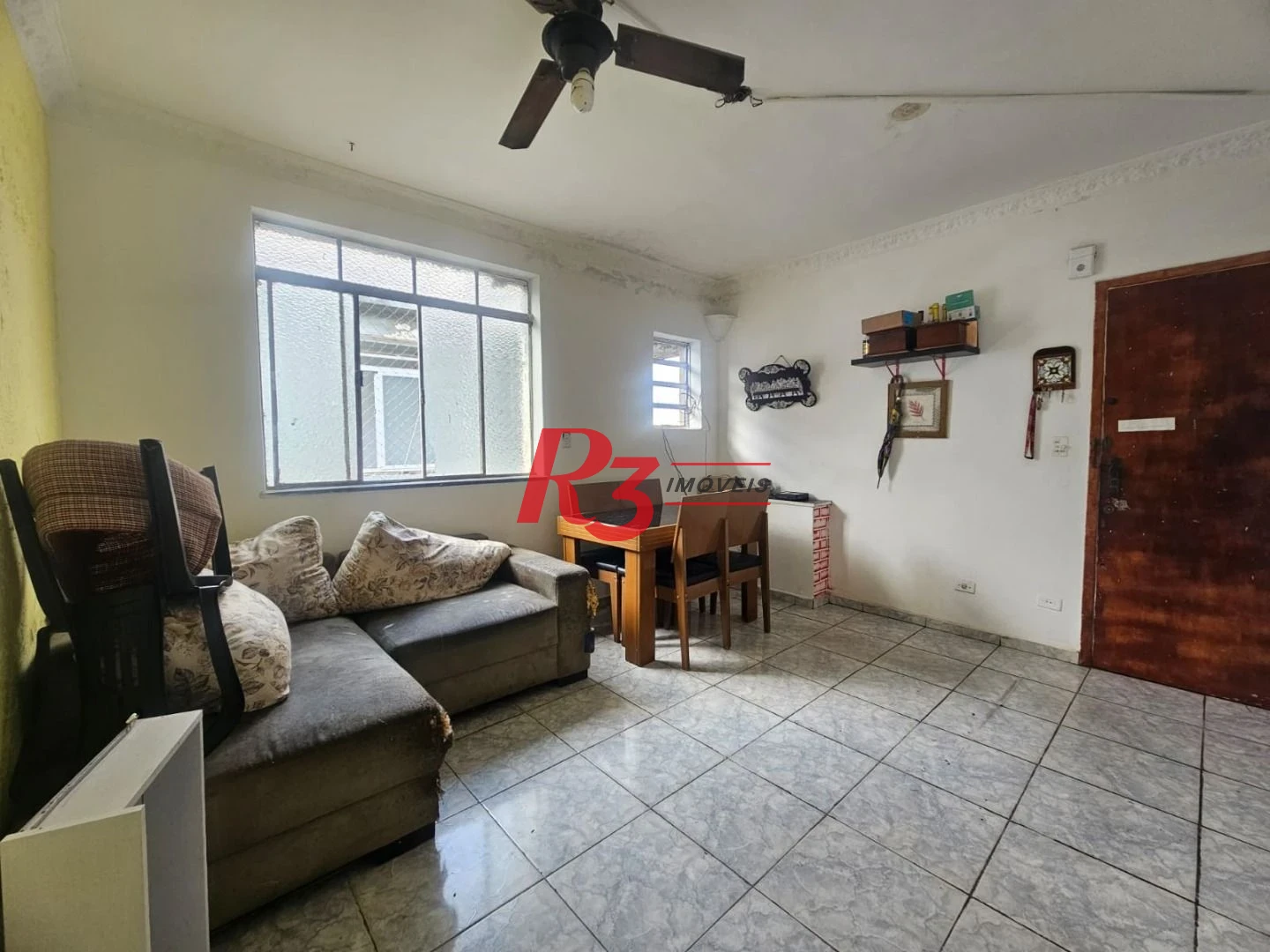 Apartamento com 2 dormitórios à venda, 72 m² por R$ 309.000,00 - Macuco - Santos/SP