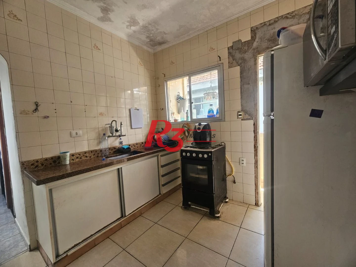 Apartamento com 2 dormitórios à venda, 72 m² por R$ 309.000,00 - Macuco - Santos/SP