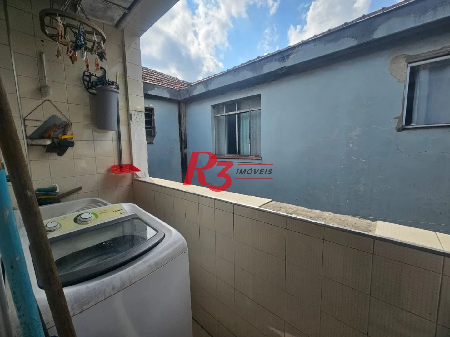 Apartamento com 2 dormitórios à venda, 72 m² por R$ 309.000,00 - Macuco - Santos/SP