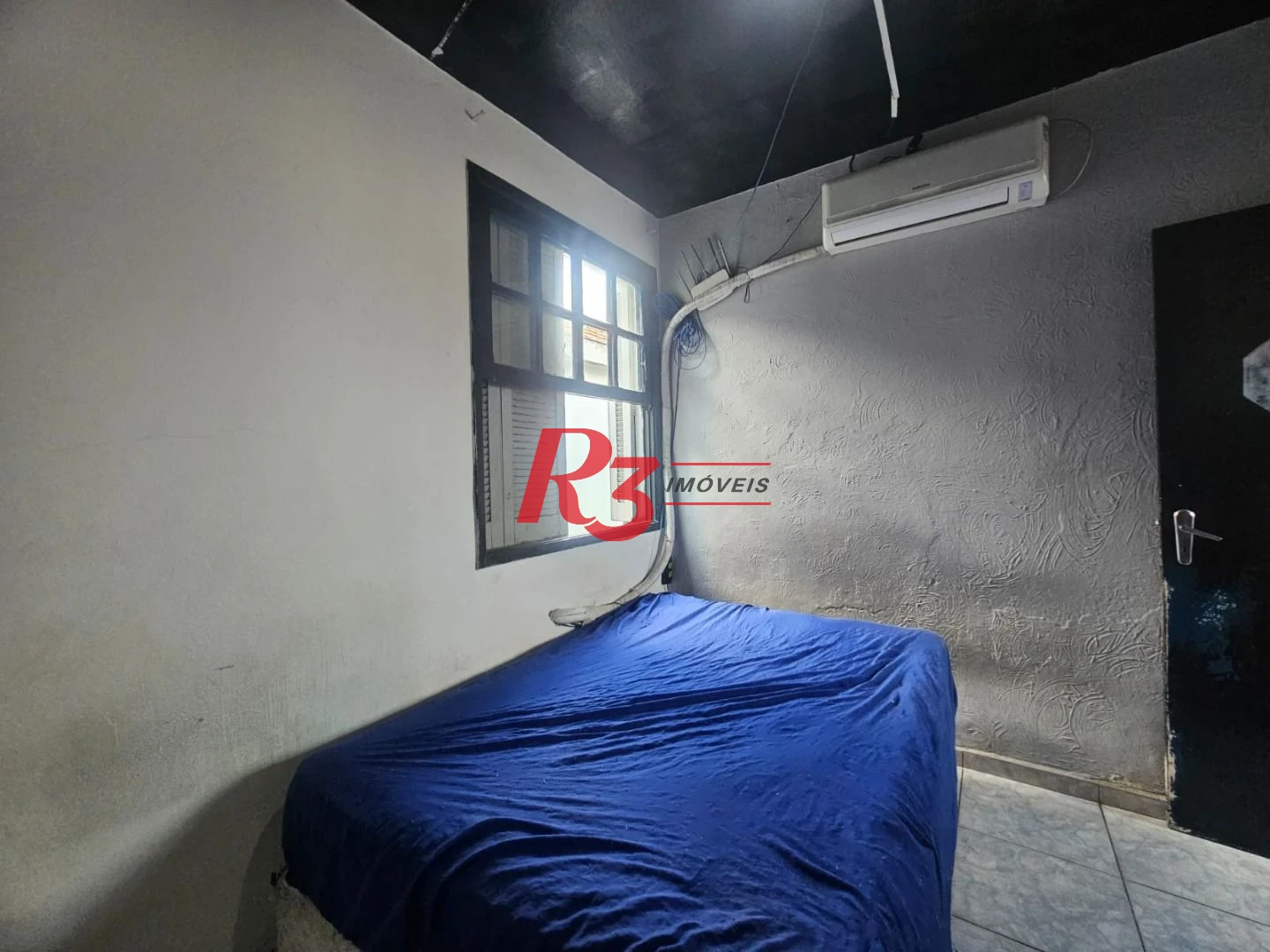 Apartamento com 2 dormitórios à venda, 72 m² por R$ 309.000,00 - Macuco - Santos/SP