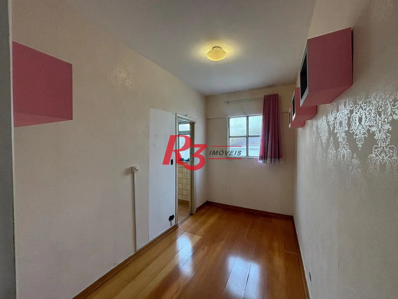 Apartamento com 3 dormitórios à venda, 123 m² por R$ 750.000,00 - Gonzaga - Santos/SP