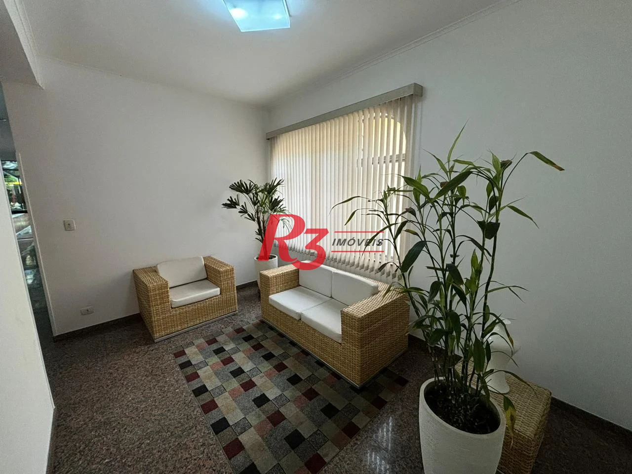 Apartamento com 3 dormitórios à venda, 123 m² por R$ 750.000,00 - Gonzaga - Santos/SP