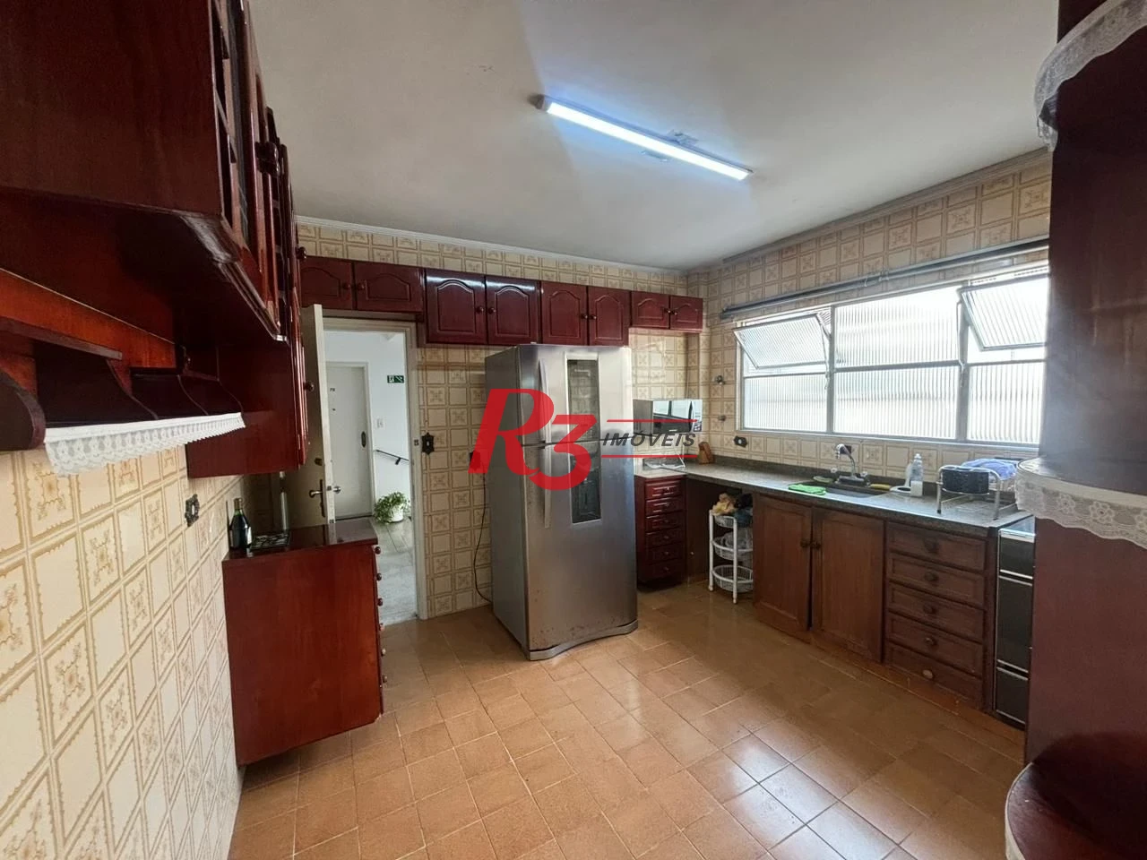 Apartamento com 3 dormitórios à venda, 123 m² por R$ 750.000,00 - Gonzaga - Santos/SP