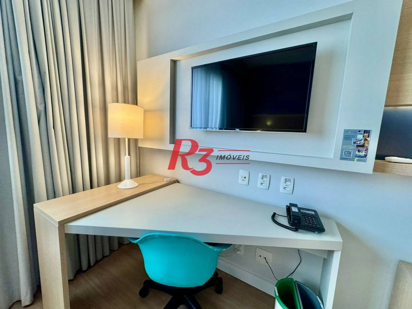 Apartamento com 1 dormitório à venda, 25 m² por R$ 390.000,00 - Gonzaga - Santos/SP