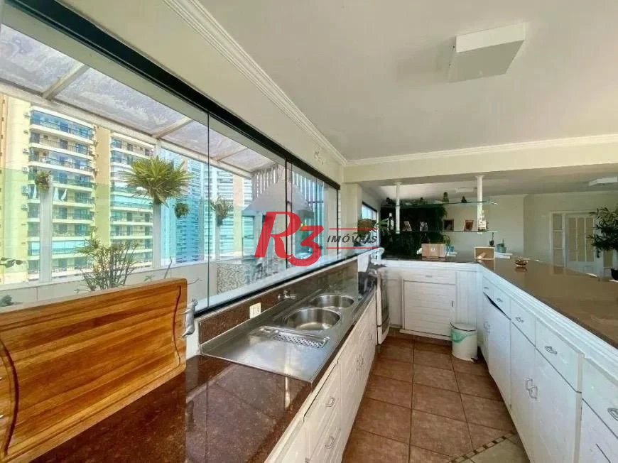 Cobertura com 5 dormitórios à venda, 336 m² por R$ 3.000.000,00 - Ponta da Praia - Santos/SP