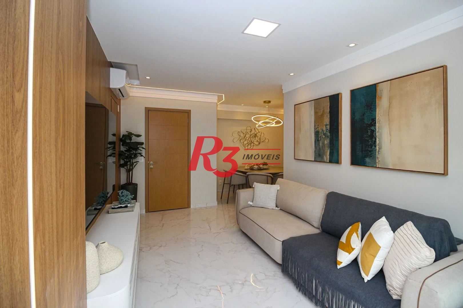 Apartamento à venda, 101 m² por R$ 2.180.000,00 - Gonzaga - Santos/SP