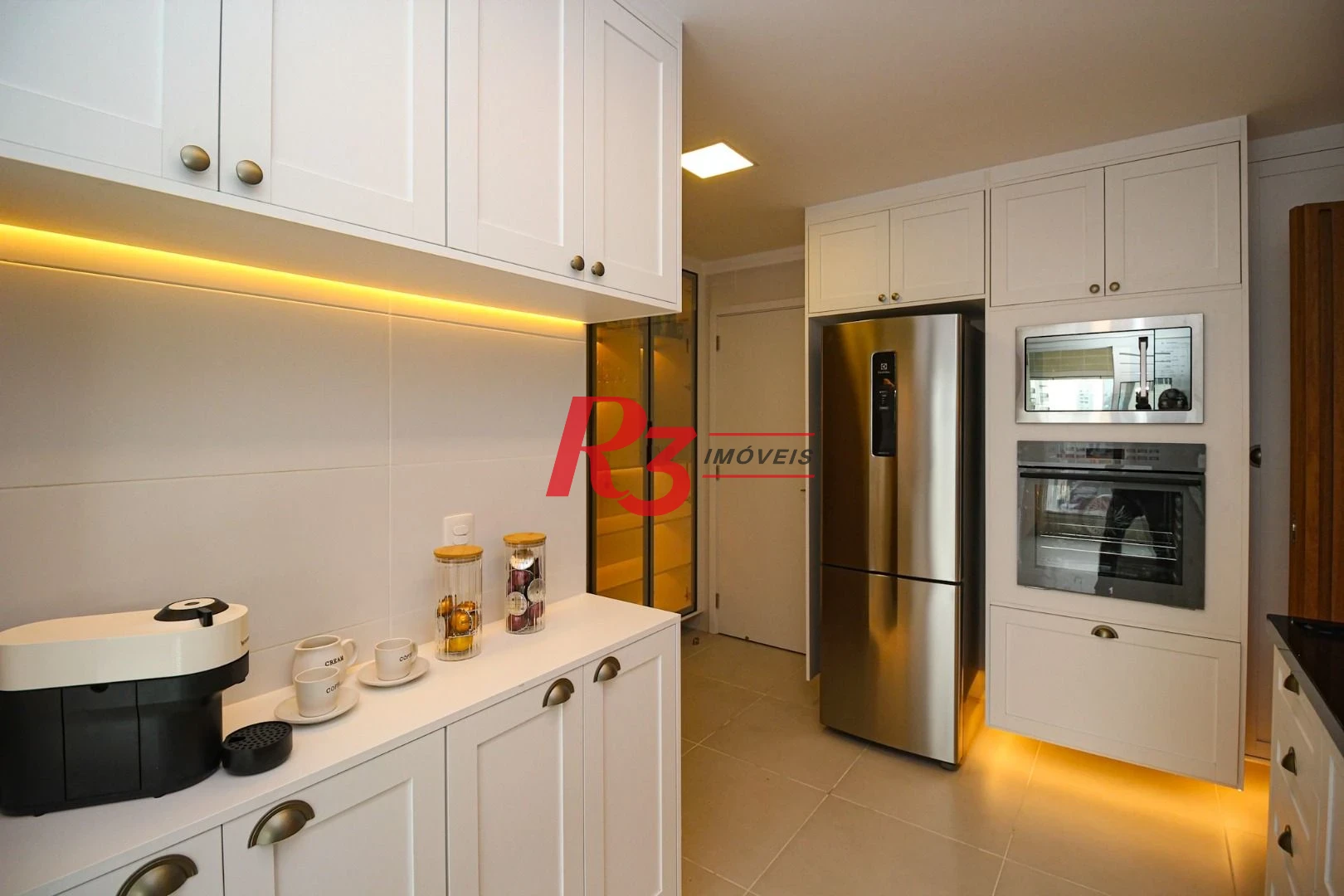 Apartamento à venda, 101 m² por R$ 2.180.000,00 - Gonzaga - Santos/SP