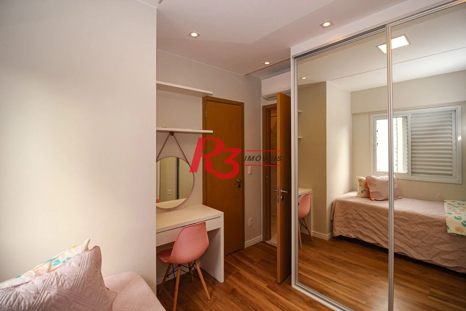 Apartamento à venda, 101 m² por R$ 2.180.000,00 - Gonzaga - Santos/SP