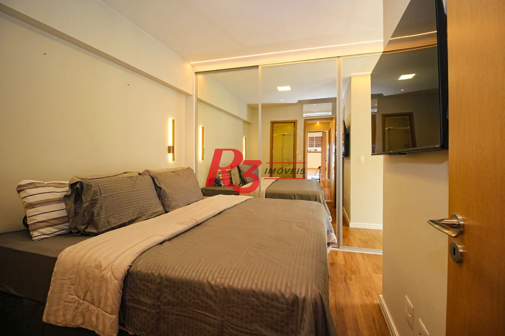 Apartamento à venda, 101 m² por R$ 2.180.000,00 - Gonzaga - Santos/SP