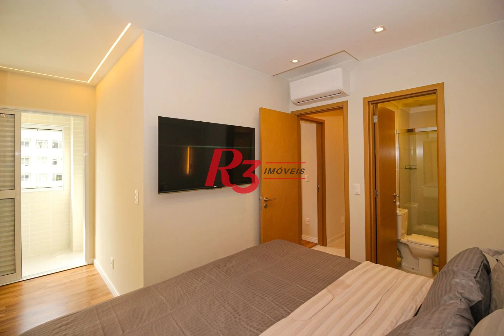 Apartamento à venda, 101 m² por R$ 2.180.000,00 - Gonzaga - Santos/SP