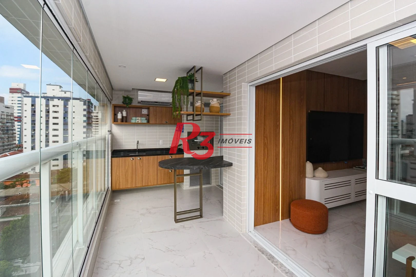 Apartamento à venda, 101 m² por R$ 2.180.000,00 - Gonzaga - Santos/SP