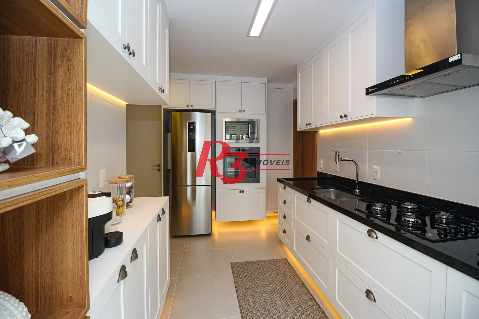 Apartamento à venda, 101 m² por R$ 2.180.000,00 - Gonzaga - Santos/SP