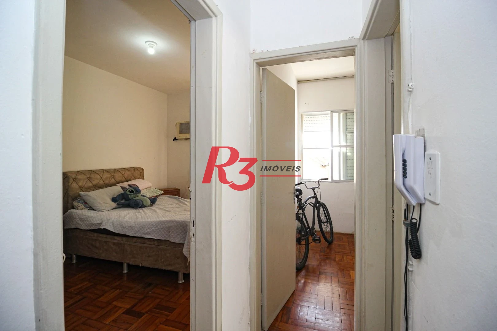 Apartamento à venda, 84 m² por R$ 405.000,00 - Encruzilhada - Santos/SP