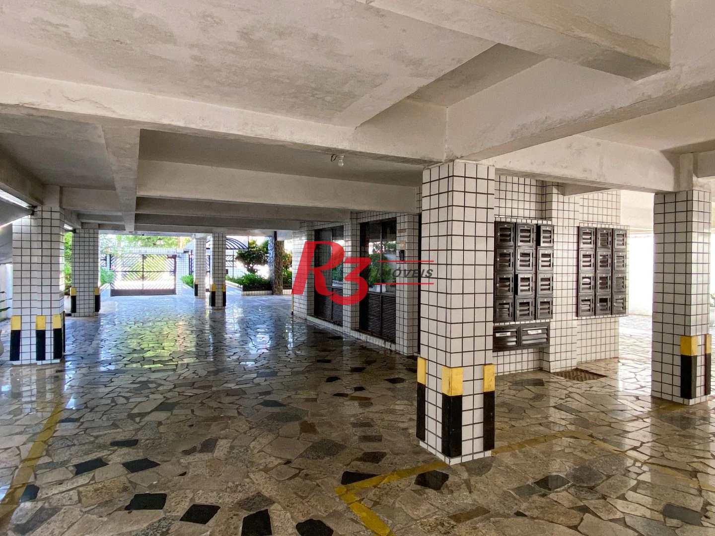 Apartamento à venda, 84 m² por R$ 405.000,00 - Encruzilhada - Santos/SP